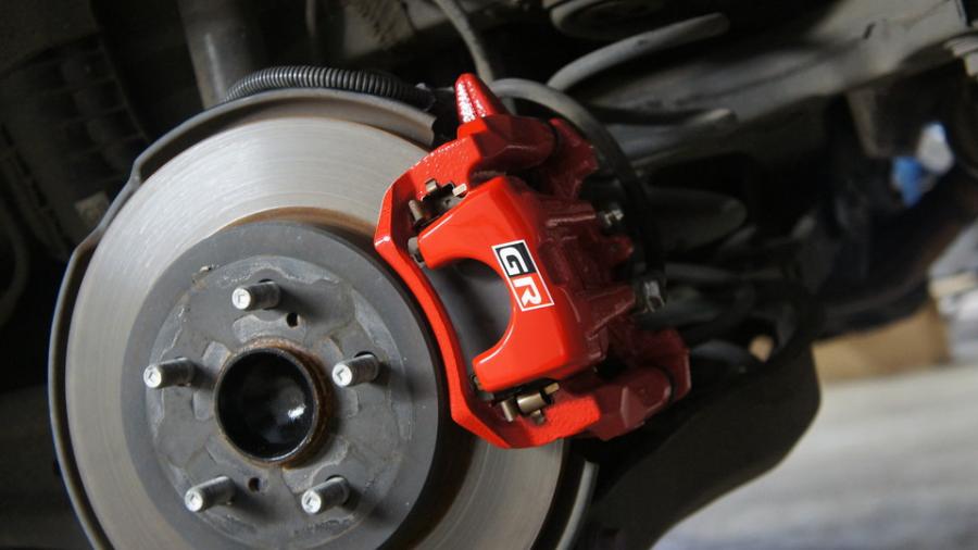 キャリパー塗装施工事例：カローラスポーツ　キャリパー塗装COLOR:#001 Italian losso solid IMG72_2179_g7gWZC_sub1.jpg