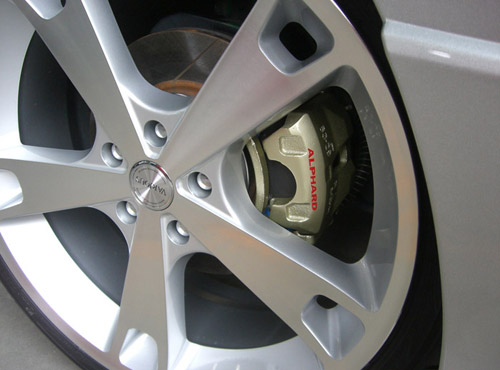 キャリパー塗装施工事例：ALPHARD IMG72_499_xachBG_sub1.jpg