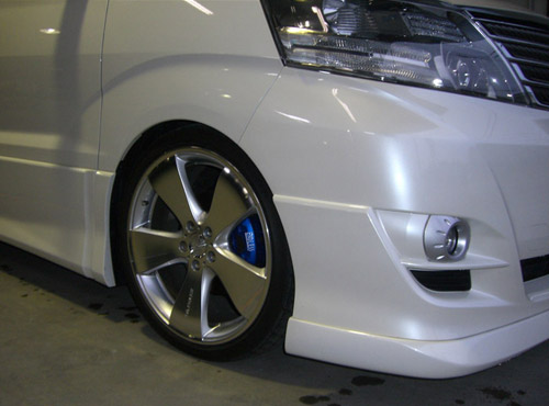キャリパー塗装施工事例：ALPHARD IMG72_500_Z0Fh82_sub2.jpg