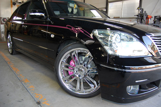 キャリパー塗装施工事例：CELSIOR IMG72_519_3pZu6c_sub3.jpg