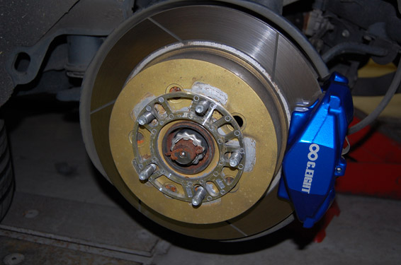 キャリパー塗装施工事例：CELSIOR IMG72_525_oQJ5j5_sub1.jpg