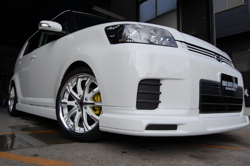 キャリパー塗装施工事例：COROLLA RUMION IMG72_531_ApqfBd_sub3.jpg