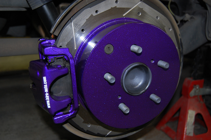 キャリパー塗装施工事例：ESTIMA IMG72_535_MxTb4R_sub1.jpg