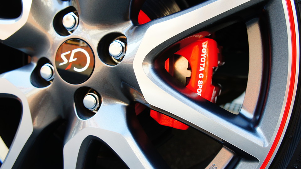 キャリパー塗装施工事例：トヨタ・ヴィッツ純正キャリパー塗装・ローター塗装　カラー：ブレンボレッド IMG72_656_arlHSP_sub8.jpg