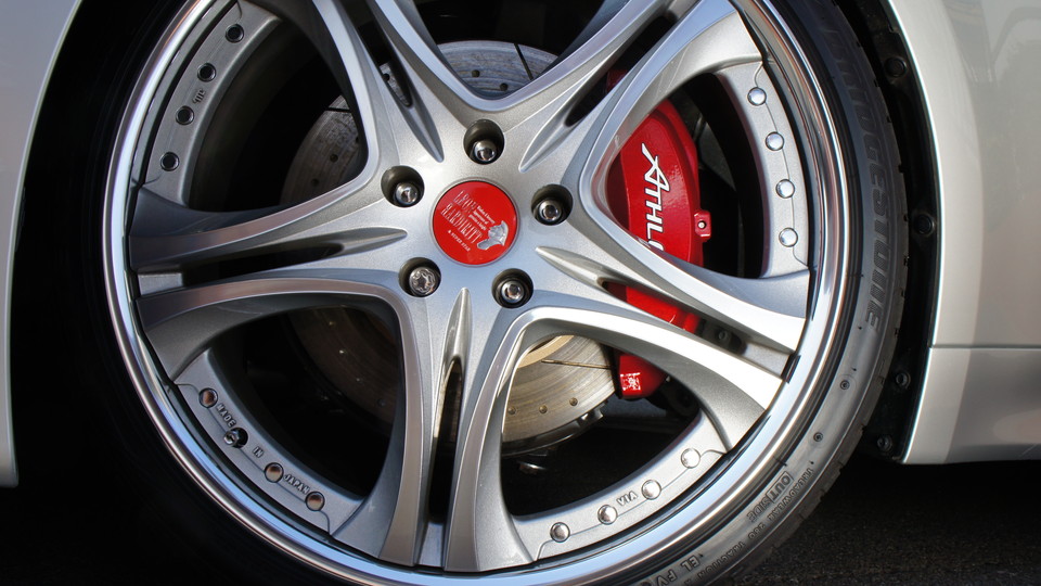 キャリパー塗装施工事例：トヨタクラウンアスリート純正キャリパー塗装　カラー：#010 premiun rouge candy red　ローター塗装　カラー：#1107PRATINUM NEW BRONZE PEARL METALLIC　ローター加工Type：DSP IMG72_660_HBCJZ2_sub4.jpg