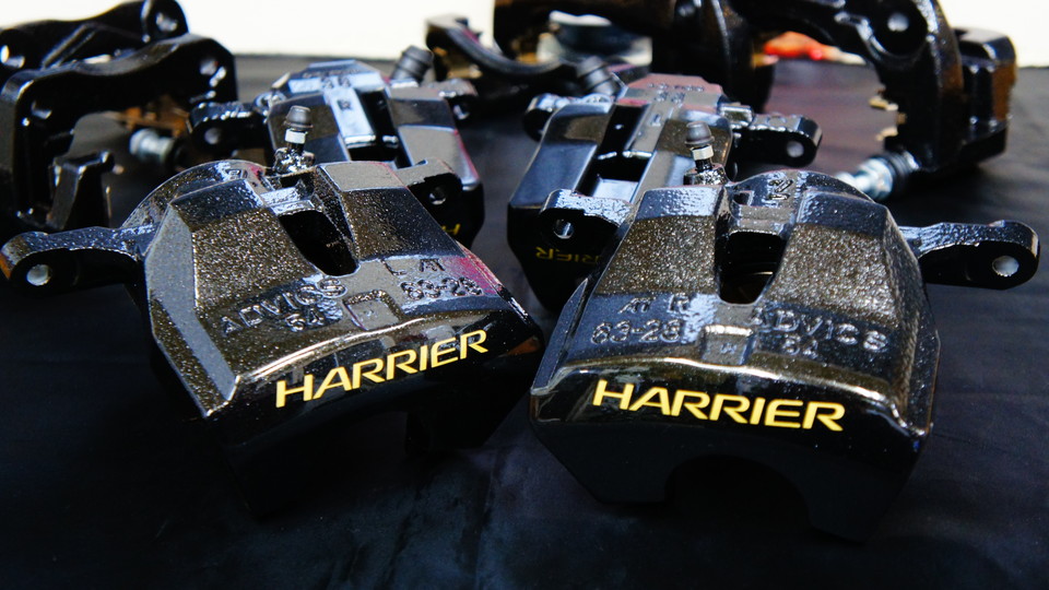 トヨタハリアー純正キャリパー塗装　カラー：#009 hyper metallic black