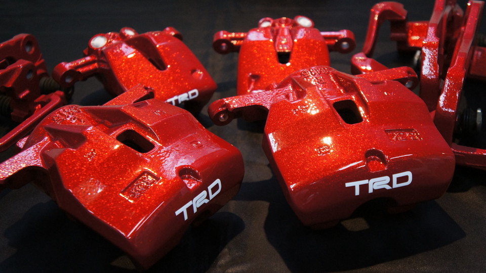 キャリパー塗装施工事例：トヨタエスティマ純正キャリパー塗装　カラー：#011 royal flash candy red IMG72_709_GizTMm_sub1.jpg