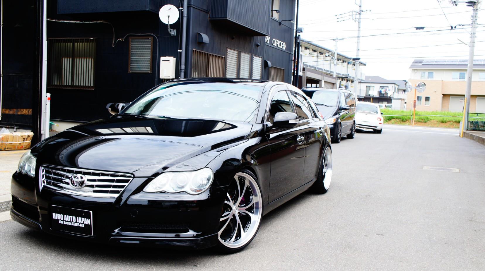 キャリパー塗装施工事例：TOYOTA MARK-Xキャリパー塗装＆ローター塗装＆LOGO★CALIPER COLOR:#069 mystic arc violet、ROTOR COLOR:#003 tokyo midnight gold IMG72_828_CCeSPH_sub6.jpg