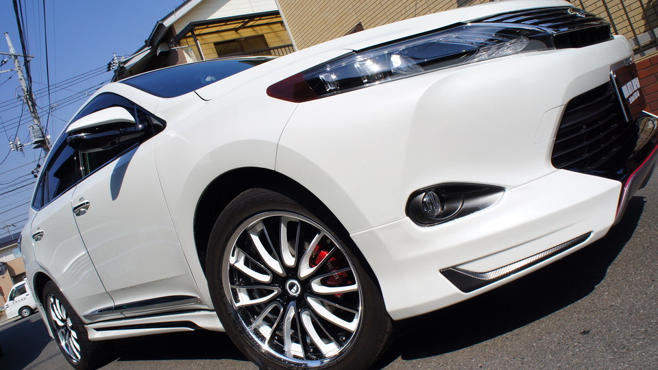 キャリパー塗装施工事例：トヨタハリアー純正キャリパー塗装　ＣＯＬＯＲ：#010 premiun rouge candy red IMG72_986_uptcch_sub2.jpg