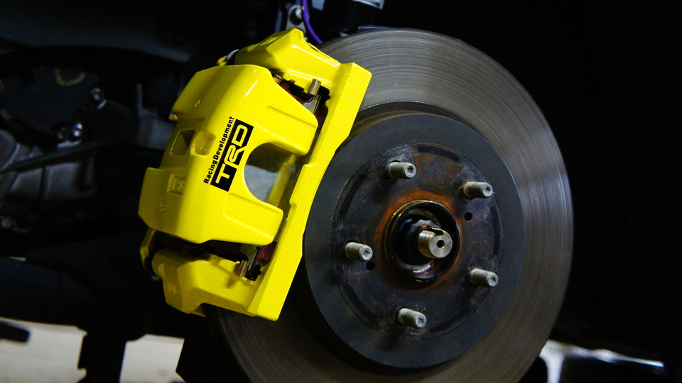 トヨタハリアー純正キャリパー塗装　ＣＯＬＯＲ：#020 hawaiian passion yellow