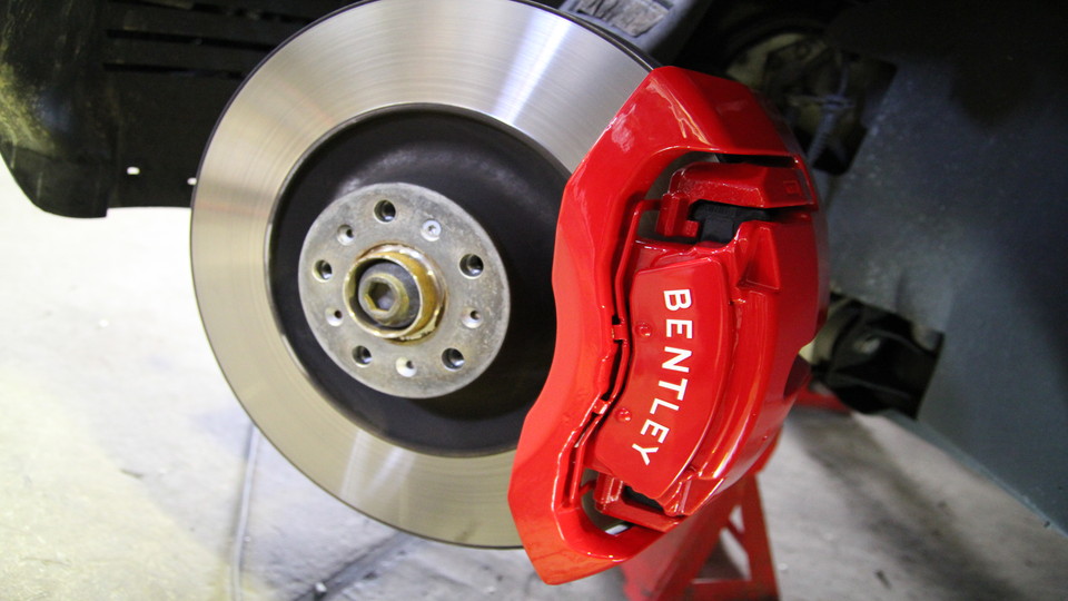 ベントレーコンチネンタルGT純正キャリパー塗装　カラー：#001 Italian losso solid