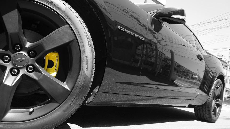 キャリパー塗装施工事例：シボレーカマロ純正キャリパー塗装　カラー：#020 hawaiian passion yellow IMG77_704_2dNbQ5_sub7.jpg