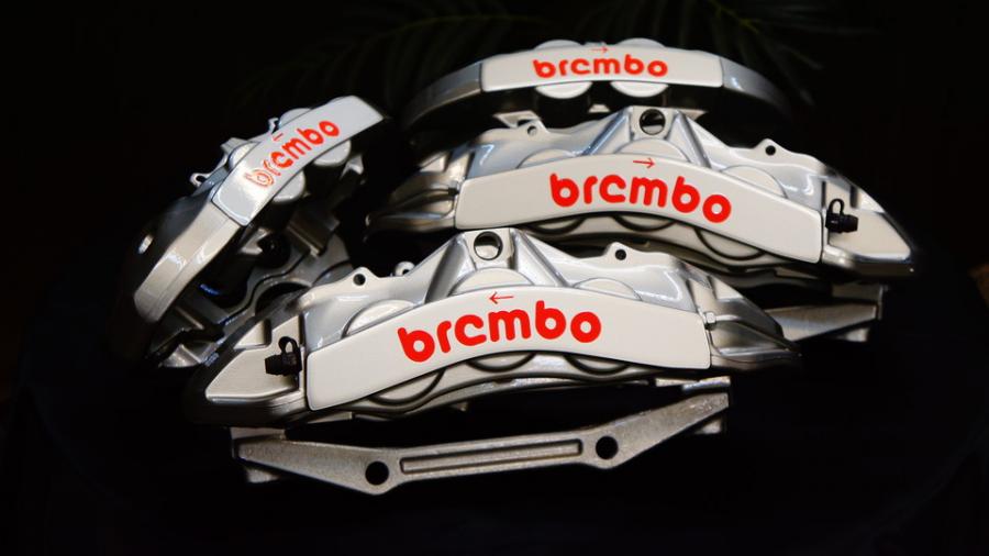 ブレンボ6POT・4POT　キャリパー塗装　COLOR：オリジナル調色カラー