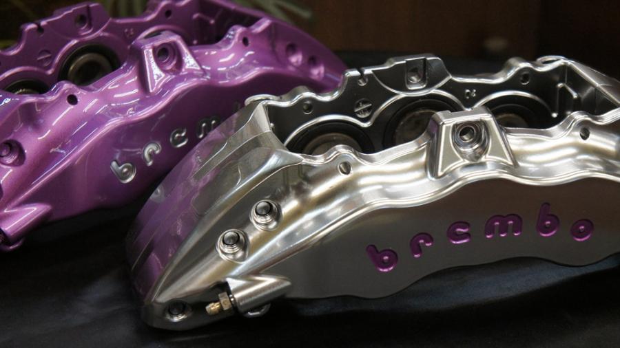 キャリパー塗装施工事例：ブレンボ6POT・4POT　キャリパー塗装　COLOR:#055 Super shining silver metal finish＆#064 Amethyst violet IMG78_1414_cmvJjt_sub4.jpg