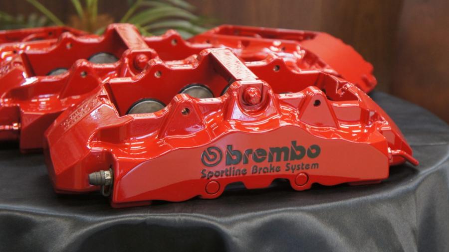ブレンボ8POT、4POT　キャリパー塗装　COLOR：オリジナルレッド（調色カラー）