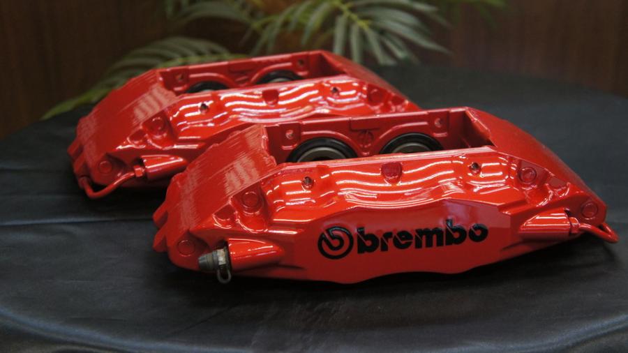 キャリパー塗装施工事例：ブレンボ8POT、4POT　キャリパー塗装　COLOR：オリジナルレッド（調色カラー） IMG78_1438_6qoJ3j_sub2.jpg