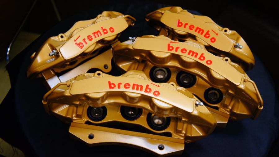 キャリパー塗装施工事例：ブレンボ６POT、４POT　キャリパー塗装　COLOR:オリジナル調色 IMG78_1522_u2JnhE_sub1.jpg