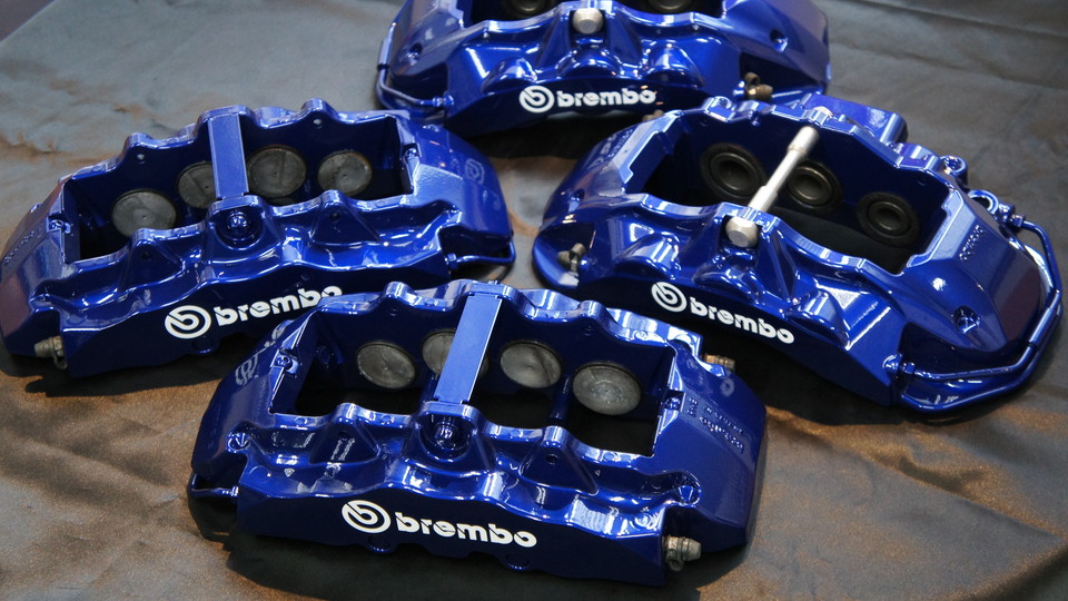 ブレンボ8POT、6POTキャリパー塗装　カラー：オリジナルカラーにて調色塗装