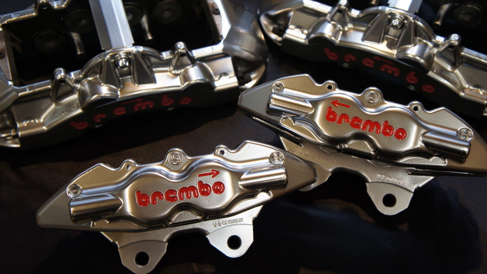 ブレンボ8POT、4POTキャリパー塗装 COLOR:#055 super shining silver(metal finish)