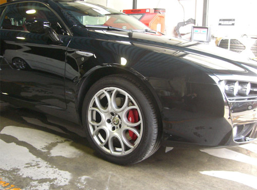 キャリパー塗装施工事例：Alfa Romeo Brera IMG7_100_1cqW7j_sub3.jpg