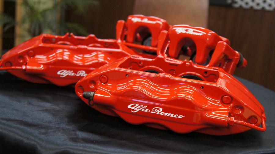 アルファロメオ156GTA　キャリパー塗装COLOR:#001 Italian losso solid