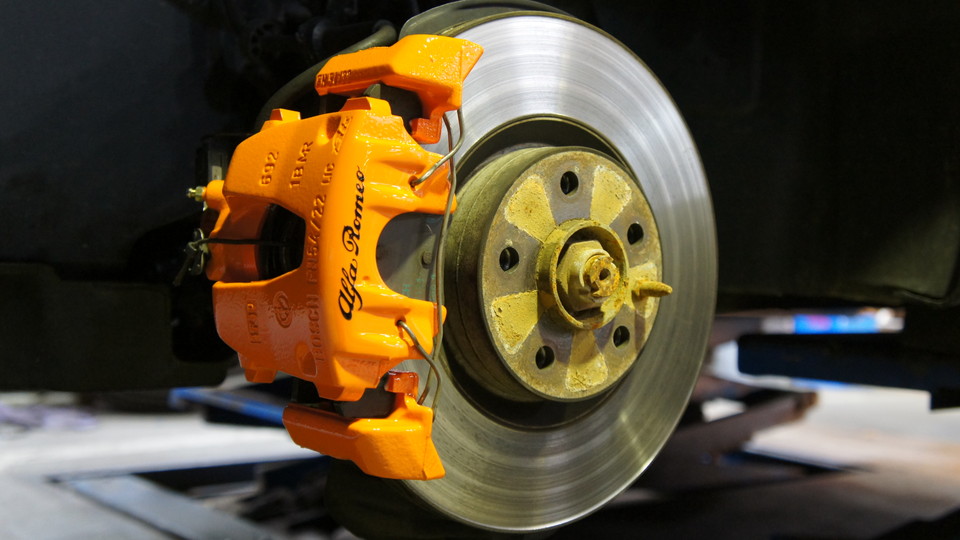 アルファロメオ156純正キャリパー塗装　カラー：