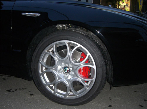 キャリパー塗装施工事例：Alfa Romeo Brera IMG7_99_9GTKrD_sub2.jpg