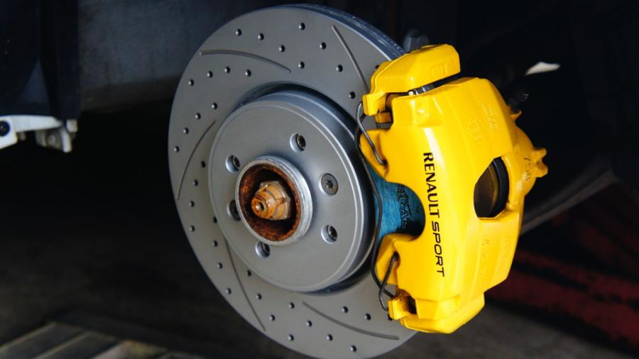 ルノートゥインゴ　キャリパー塗装　COLOR:#002 giallo modena　ローター加工Type:C6S8D