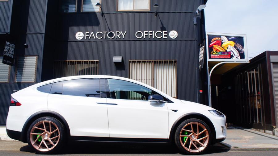 キャリパー塗装施工事例：テスラモデルX　キャリパー塗装＆ローター塗装　COLOR:#1113 Monster green＆#005 Deep coal black　ローター加工Type:12SD IMG83_1712_mrhgtP_sub13.jpg