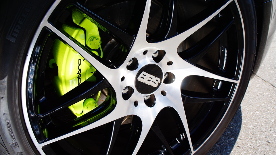 キャリパー塗装施工事例：アウディA5純正キャリパー塗装　COLOR:アシッドグリーン＆ローター加工Type:DS4 IMG8_1246_xatFfZ_sub3.jpg