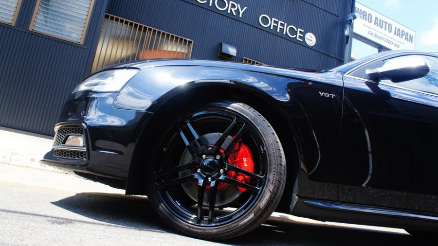 キャリパー塗装施工事例：アウディS4純正キャリパー塗装＆ローター塗装＆加工　COLOR:#001 Italian losso solid　加工Type:DP IMG8_1452_LsVybh_sub6.jpg