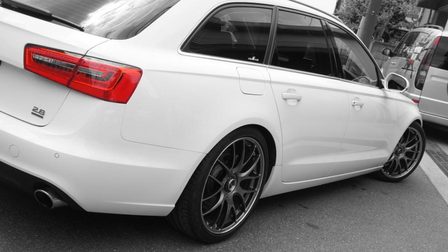 キャリパー塗装施工事例：アウディA6アバント　キャリパー塗装＆ローター塗装　COLOR:#030 Royal art pearl orange gold　ローター加工Type:C6S8D IMG8_1568_kOy54H_sub5.jpg