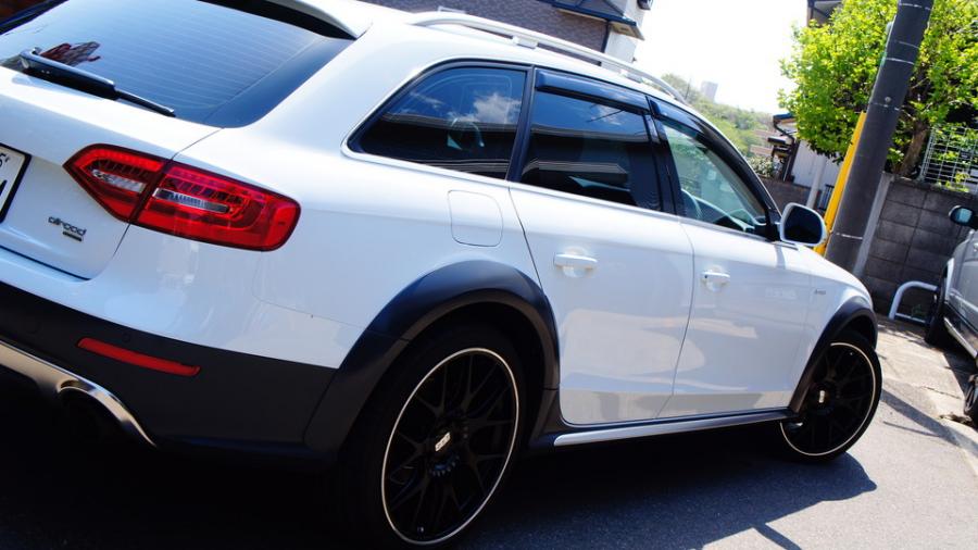 キャリパー塗装施工事例：アウディA4allroad　キャリパー塗装、ローター塗装　COLOR:#005 Deep coal black　ローター加工Type:DDS IMG8_1720_sw7BHH_sub7.jpg