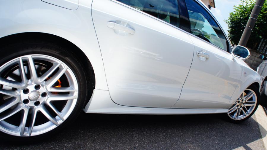 キャリパー塗装施工事例：アウディA7　キャリパー塗装　COLOR:#030 Royal art pearl orange gold IMG8_1737_jtg5fc_sub6.jpg