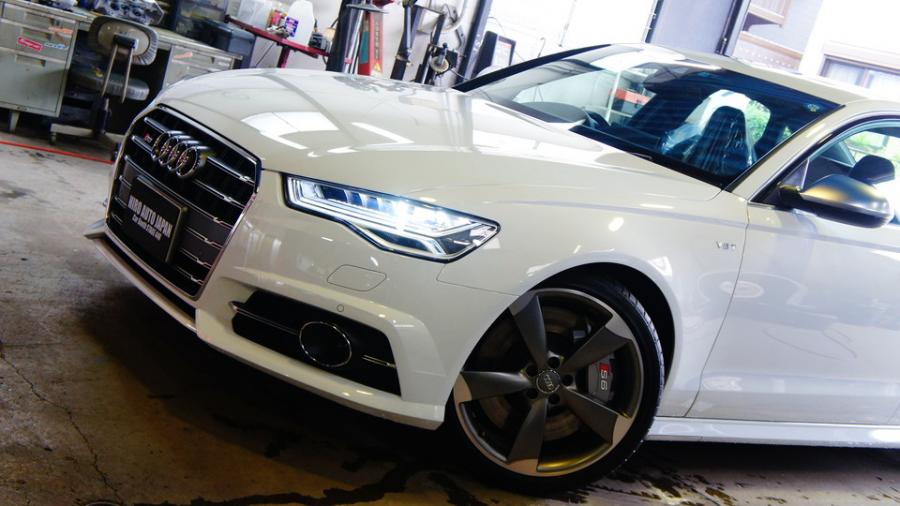 キャリパー塗装施工事例：アウディS6　キャリパー塗装　COLOR:オリジナルシルバー系 IMG8_1769_GFiHVL_sub4.jpg