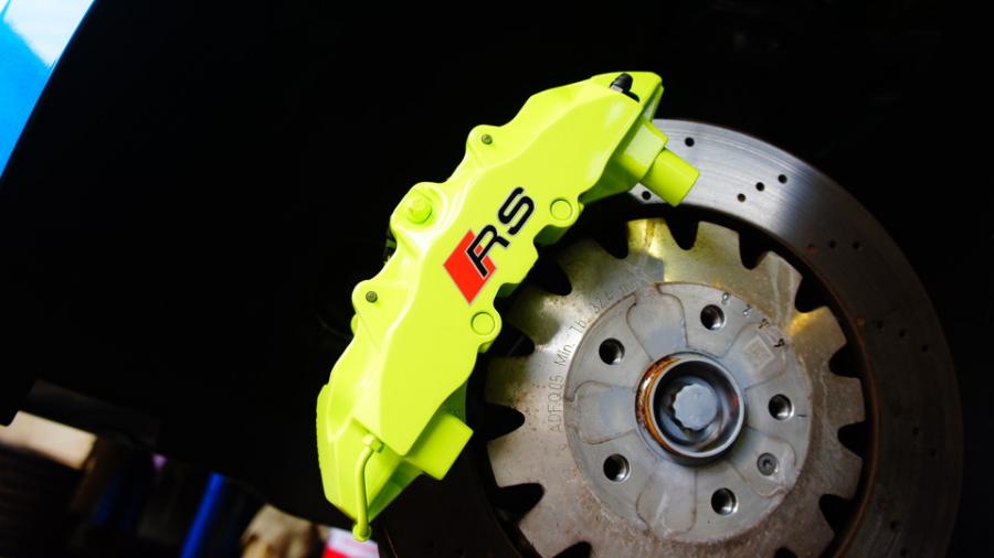 キャリパー塗装施工事例：アウディTTRS　キャリパー塗装　COLOR:#1116 Acid green　ホイール塗装：マットブラック IMG8_1813_isYcPg_sub2.jpg