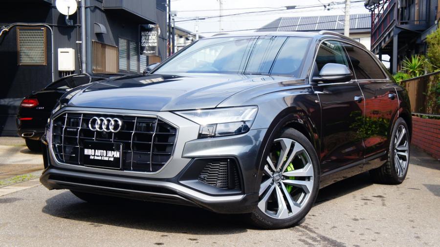 アウディQ8　キャリパー塗装　COLOR:#099 honey of pearl green