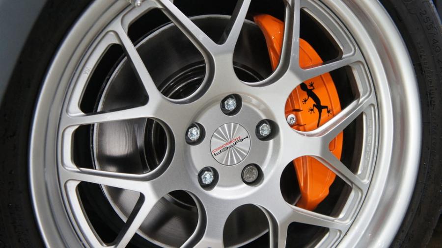 キャリパー塗装施工事例：アウディA6　キャリパー塗装　COLOR:#1110 Valencia premium orange　ローター塗装　COLOR:#004 Blast light gray metalic IMG8_1896_01ZqRk_sub5.jpg