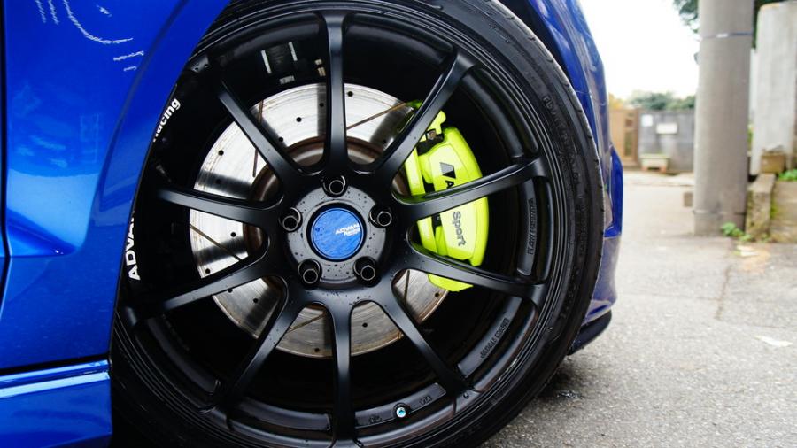 キャリパー塗装施工事例：アウディS3　キャリパー塗装COLOR:#1116 Acid green　ローター加工Type:DS4 IMG8_1911_AbPryu_sub8.jpg