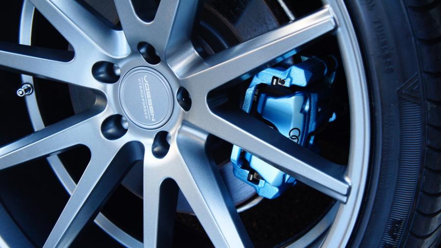 キャリパー塗装施工事例：アウディA7　キャリパー塗装COLOR:#1109 Transparent aqua blue metallic IMG8_2069_O1alc5_sub9.jpg