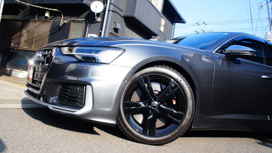 キャリパー塗装施工事例：アウディS6　キャリパー塗装COLOR:#005 Deep coal black IMG8_2077_72KpSl_sub6.jpg