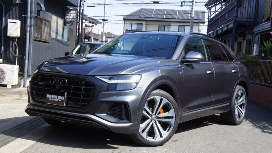 キャリパー塗装施工事例：アウディQ8　キャリパー塗装COLOR:#030 Royal art pearl orange gold IMG8_2127_mrNdot_sub2.jpg