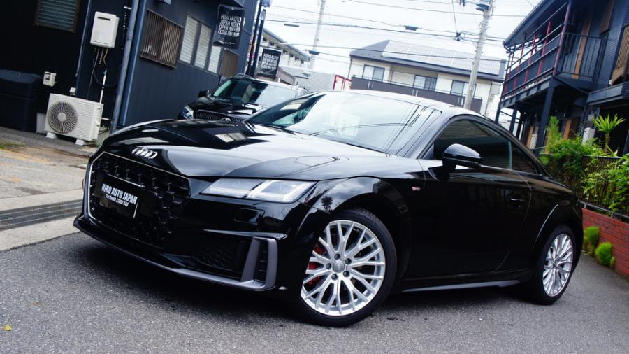 アウディTT　キャリパー塗装COLOR:#001 Italian losso solid　D-DASH低ダストパット前後装着