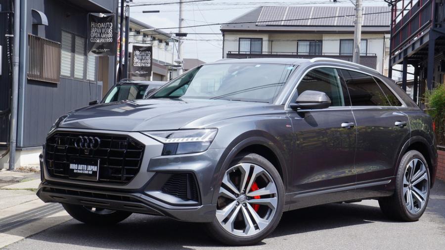 アウディQ8 キャリパー塗装COLOR:#001 Italian losso solid