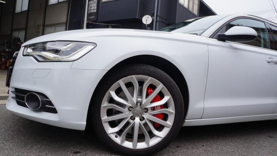 キャリパー塗装施工事例：アウディA6アバント　キャリパー塗装COLOR:#001 Italian losso solid　ディクセル製Mパット一台分　ローターSD装着 IMG8_2325_Ui5TcY_sub4.jpg