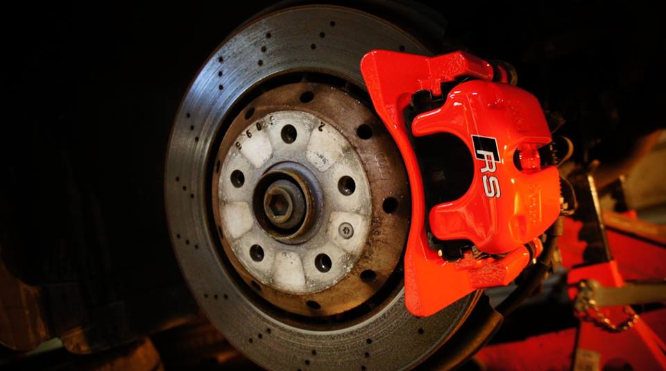 キャリパー塗装施工事例：RS4 IMG8_543_ArKZzI_sub2.jpg