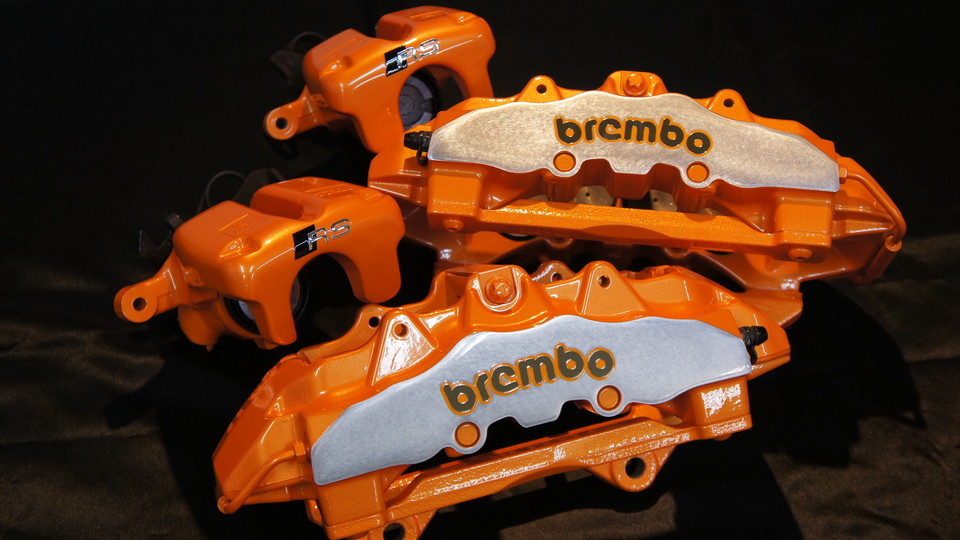 アウディRS6　キャリパー塗装＆ハイポリッシュ加工　カラー：#098honey of pearl orange