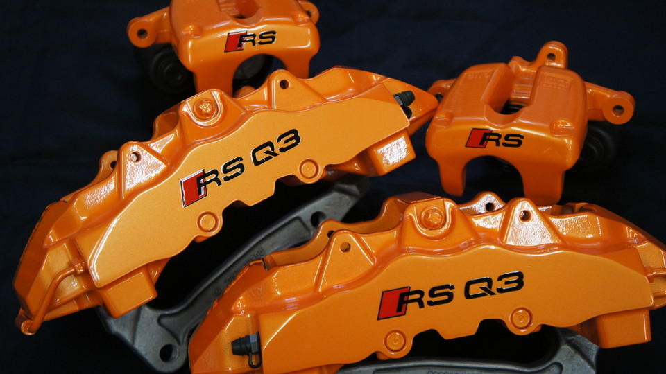 キャリパー塗装施工事例：アウディRS Q3純性キャリパー塗装　カラー：#098 honey of pearl orange IMG8_730_zJPNtd_sub1.jpg