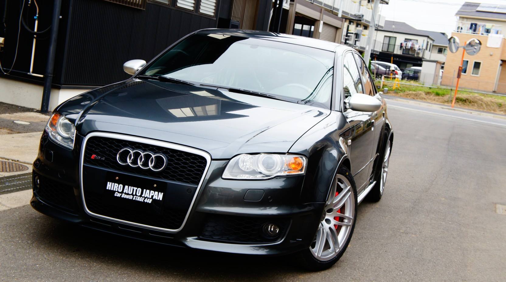 キャリパー塗装施工事例：Audi RS4キャリパー塗装ＣＯＬＯＲ：#001 Italian losso solid IMG8_880_WxkjCV_sub8.jpg