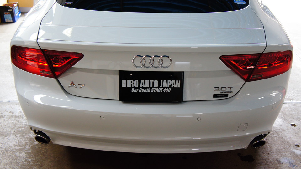 キャリパー塗装施工事例：アウディA7-3.0T純正キャリパー塗装　COLOR:#021 california sunshinne yellow、ローター塗装　COLOR：#052 premium platinum silver IMG8_992_5FP1vP_sub8.jpg